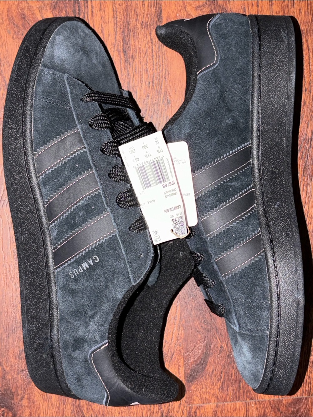 Adidas size 12 Suede shoes